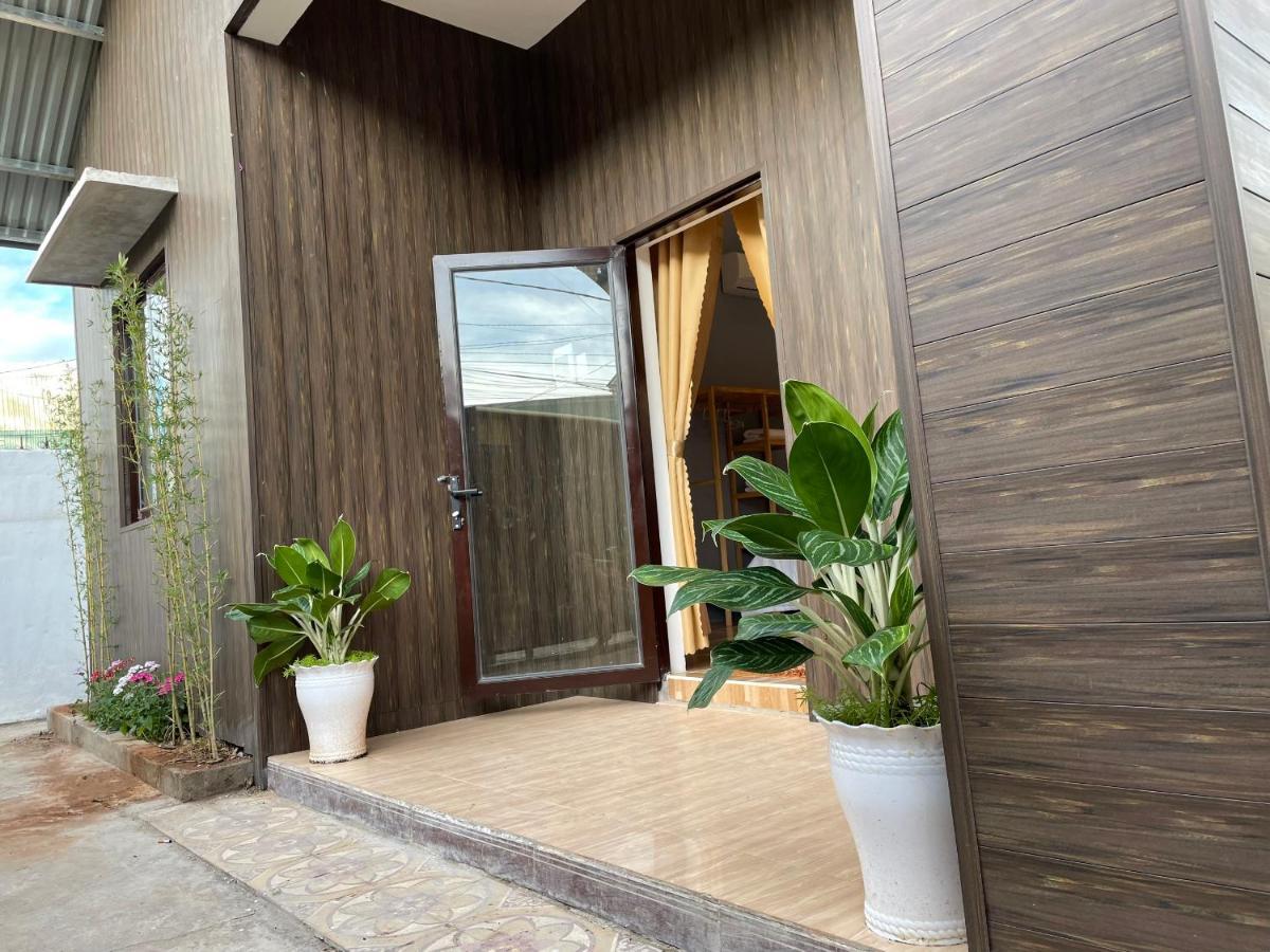 Pleiku Homestay エクステリア 写真