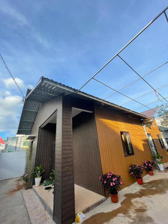 Pleiku Homestay エクステリア 写真