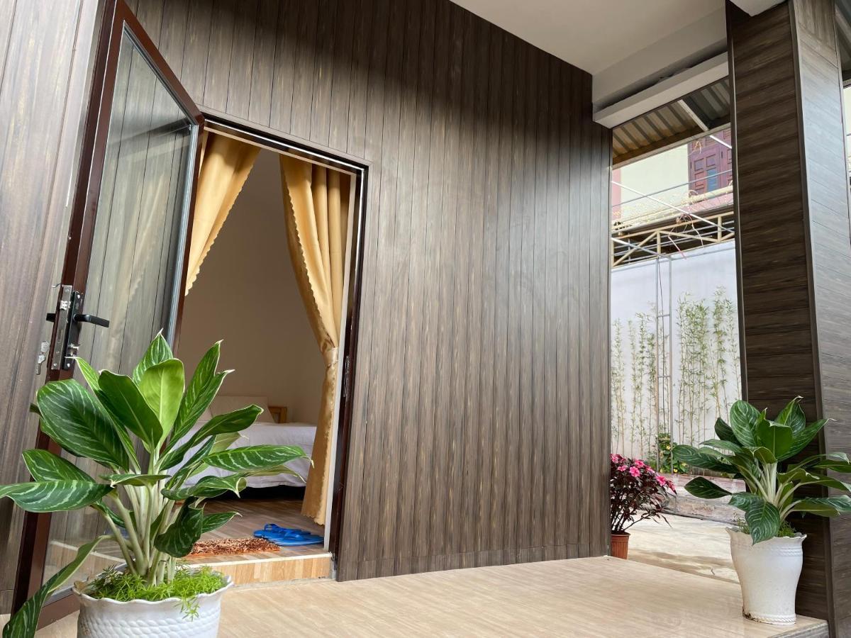Pleiku Homestay エクステリア 写真